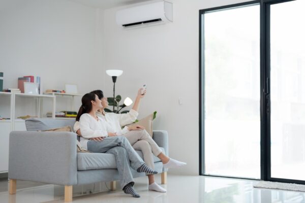 夏の暑さをリフォームで解消！快適な住まいにするコツ