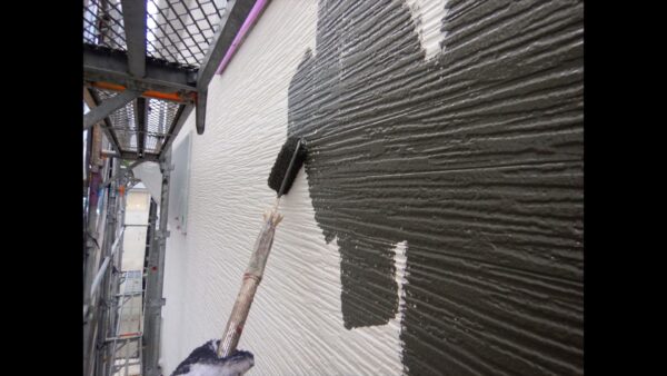 外壁塗装の色選び！失敗を防ぐ具体的な判断ポイントとは？